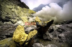 The sulfur mine near the Kawah Ijen volcano