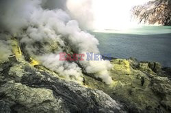 The sulfur mine near the Kawah Ijen volcano