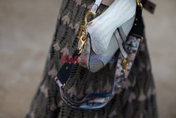 001 DIOR