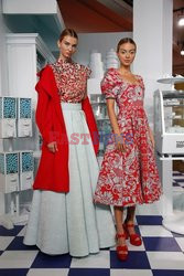 Alice Olivia LB