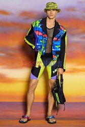 Moschino men resort