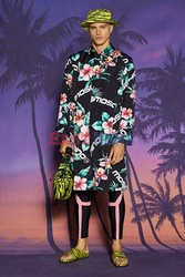 Moschino men resort